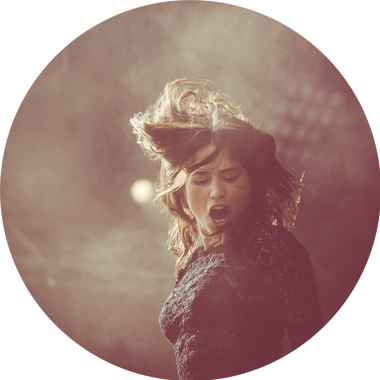 photo-izia-concert-loeildenoemie