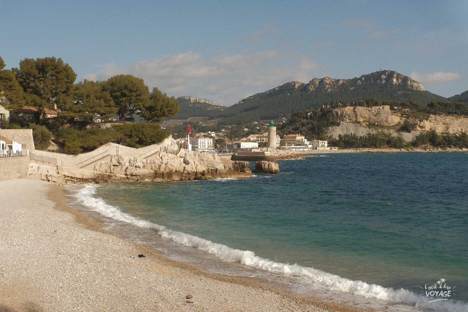 Visiter les calanques de Cassis.